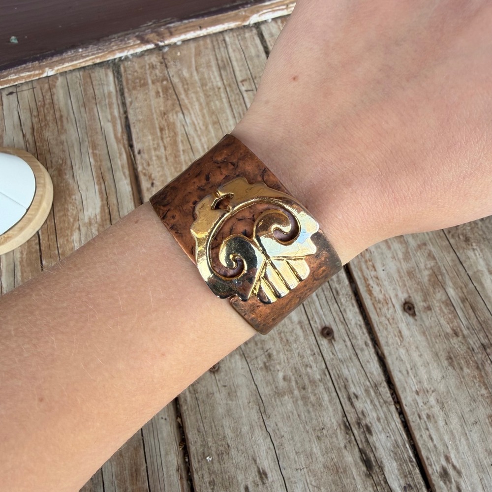 Vtg Brutalist Mixed Metal Cuff Bracelet Hammered Copper Brass Mayan Aztec MCM